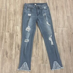 Venus jeans women’s size 2, frayed